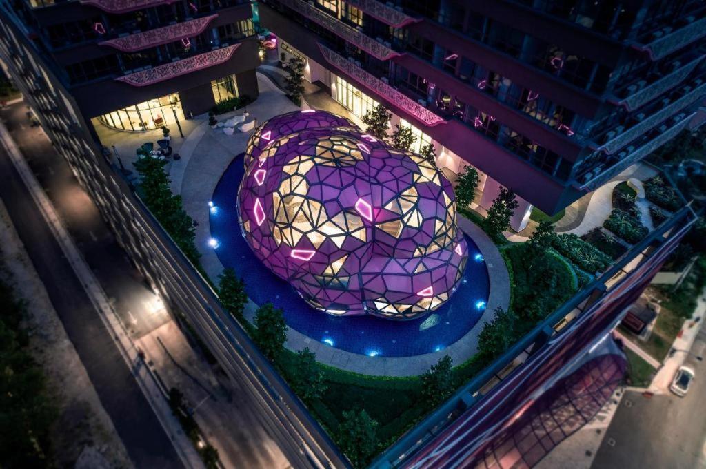 Aparthotel Arte Mont Kiara Kuala Lumpur Zewnętrze zdjęcie The Sphere